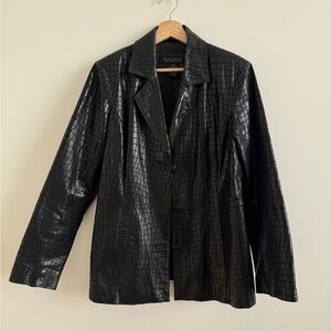 Dialogue 100% Embossed Croc Leather